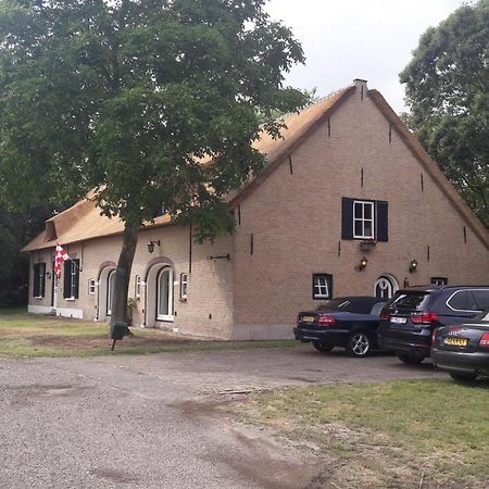 Prinsenbeek B&B Charming Farmhouse المظهر الخارجي الصورة
