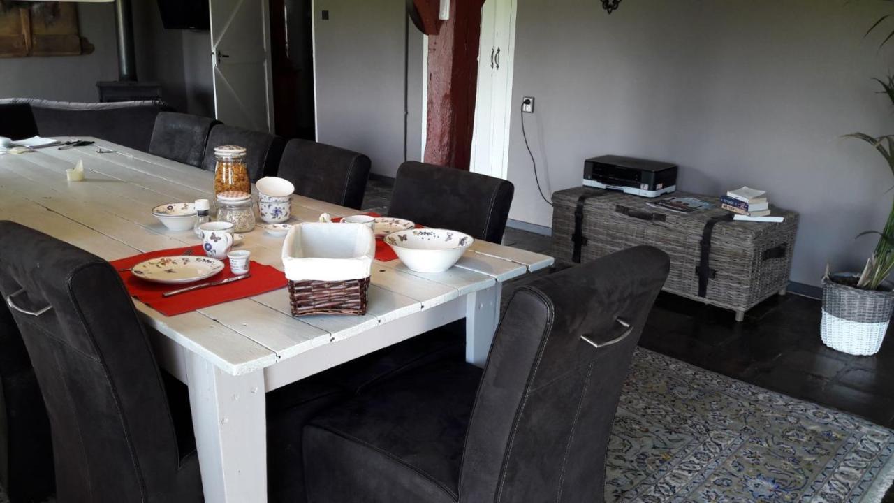 Prinsenbeek B&B Charming Farmhouse المظهر الخارجي الصورة