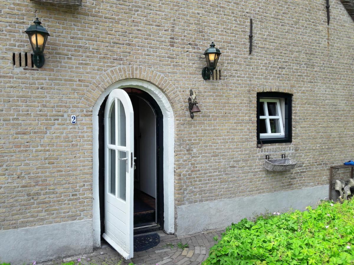 Prinsenbeek B&B Charming Farmhouse المظهر الخارجي الصورة