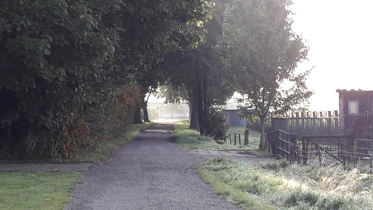 Prinsenbeek B&B Charming Farmhouse المظهر الخارجي الصورة